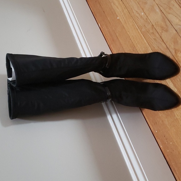 NINE WEST Dressy Water Repellent Black Pointed Tall Zip Boot w/Heel - Picture 5 of 9